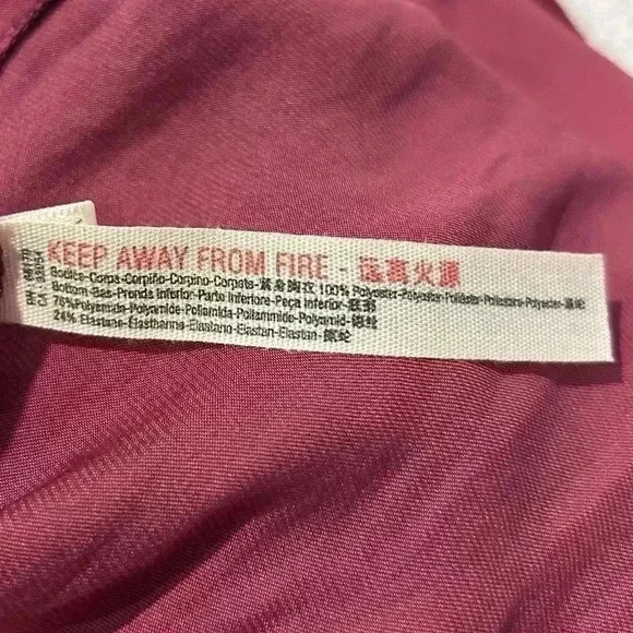 🌟”Free People Intimately” NWT Pomegranate Long Sleeve Thong Bodysuit Size M🌟 - Picture 10 of 13